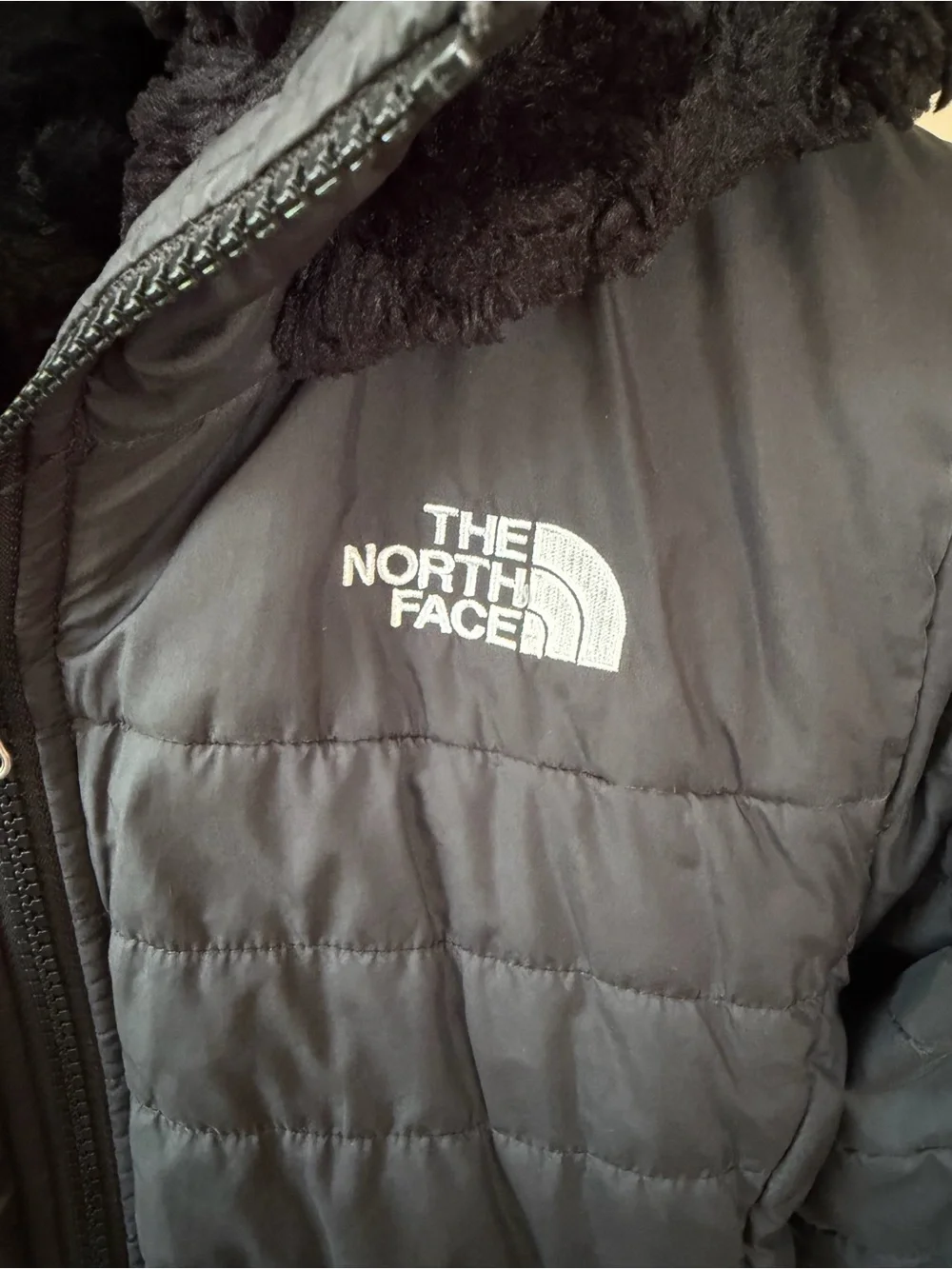 The North Face Girls Hooded Sherpa Lined Puffer Jacket Black M 10/12
